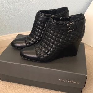 Vince Camuto Black Quilted Leather Booties Size 8
